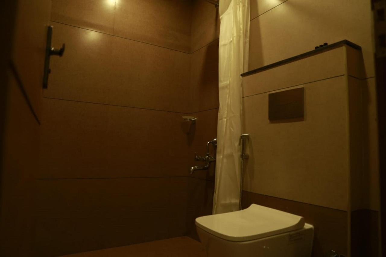 Casa Orchid Hotel Alappuzha Ngoại thất bức ảnh