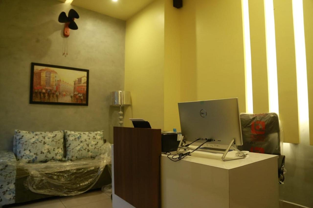 Casa Orchid Hotel Alappuzha Ngoại thất bức ảnh